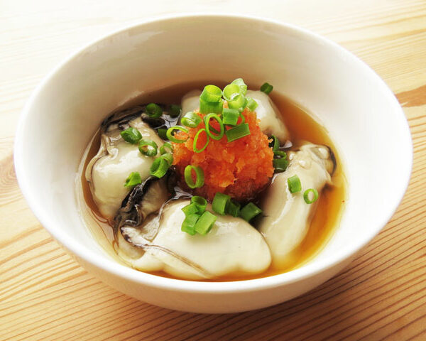 広島の極上酢牡蠣、贅沢なひととき